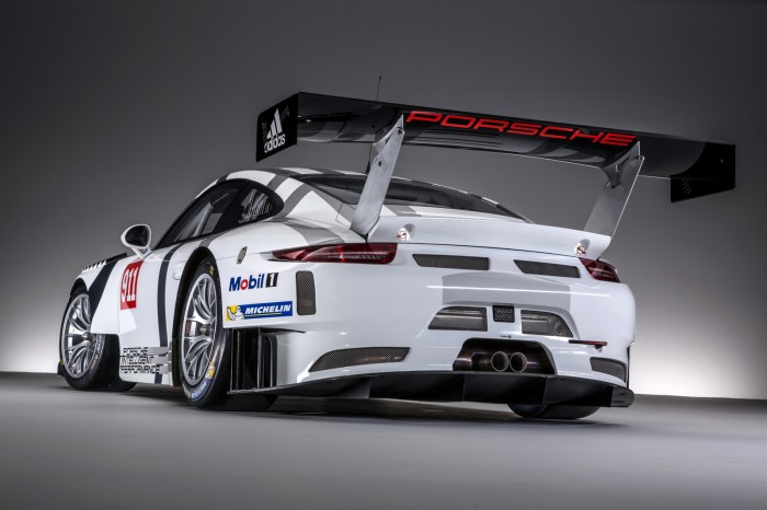 Porsche 911 GT3 R 2016