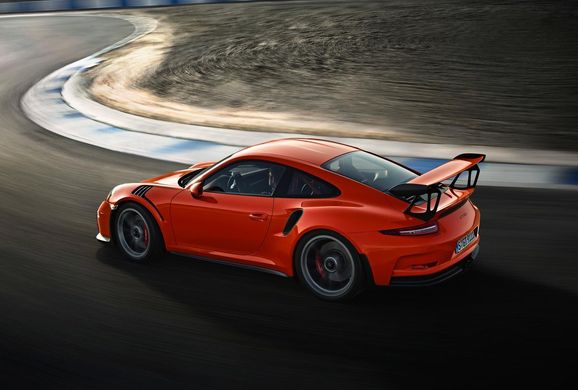 Porsche_911_GT3_RS_II_13.jpg